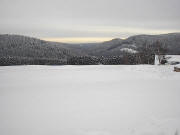 Blick vom Michelshof nach S�den �ber B31-Gutachbr�cke zu den Alpen am 19.1.2004