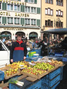 Frau Trautwein aus Eichstetten am 18.3.2006, immer vor dem Rappen - 