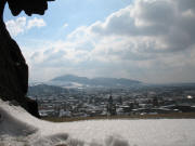 Blick nach S�dwesten �ber das schneebedeckte Steinfries zum SCh�nberg am 12.3.2006