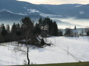 Tele-Blick �ber den Lindenberg nach S�den �bers Dreisamtal zum Schauinsland am 27.12.2007