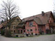 Blick nach S�dwesten zu den Schlatth�fen am 9.3.2007: rechts Fewo, links Strau�i