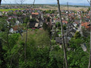 Tele-Blick vom Tuniberg nach Westen auf Niederrimsingen am 1. Mai 2008