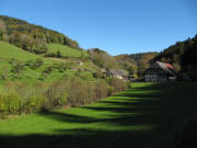 Blick nach Nordosten zum Mathislehof im Ibental am 26.10.2010