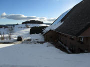 Blick nach S�den �ber den Haldenmichelhof zum Wirbstein am 3.1.2011