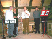 Haldenwirt Hegar (Mitte) dankte den Akteuren Stefan Pflaum, Alfred Heizmann, Raimund Sesterhenn und Martin Schley. 
