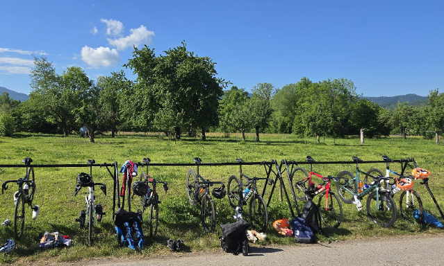 Triathlon-Training in Zarten im Dreisamtal 9..5.2026: Die Räder warten