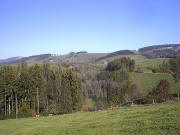 26.10.2003: Blick vom Zwerisberg �ber Oberibental nach Norden zum Hulochhof und Kreuzhof (rechts)