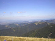 Belchengipfel - Blick nach Nordwesten: Oberm�nstertal, Sonnhaldenberg, Gie�h�bel, Kaiserstuhl, Freiburg
