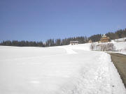 Blick nach Norden zum Holzh�uslehof am 1.3.2004: Thurnerspur links