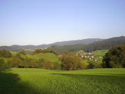 Blick nach Nordosten �ber Biezighofen hoch zum Schauinsland-Massiv