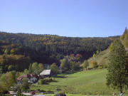Blick nach Nordwesten zum Lorenzhof in Brandenberg am 23.10.2004
