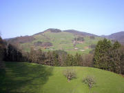 Blick von Ittenschwand nach Nordosten �bers Wiesental zu K�naberg und Stutz