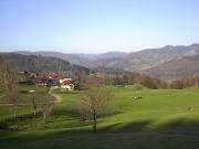 Blick vom Hornlift Fr�hnd nach Norden auf Hof und Tunau (jenseits vom Wiesental)
