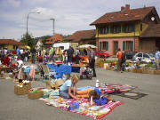 Flohmarkt Littenweiler Anfang August 2005