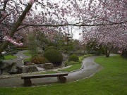 Japan-Garten in Freiburg beim Seepark an Ostern 2005