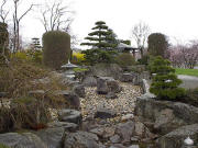 Japan-Garten in Freiburg beim Seepark an Ostern 2005