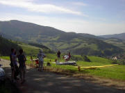 Blick nach Nordwesten auf Oberried vom Mattenbühl Ende Mai 2005 - Modellflieger Kirchzarten