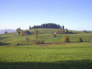 Blick nach S�dosten zum Wirbstein zu Abrahamshof rechts und Konradenhof links am 17.10.2005