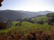 Blick nach Norden zu Ehrsberg-W�hre (links) und Fr�hnd-K�naberg am 30.10.2005