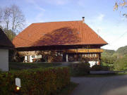 Blick nach S�den zum Schweizerhof am 27.10.2005