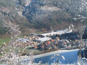 Blick vom Wildweg auf Dold Holzwerke am 6.4.2006