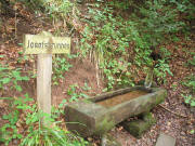 Josefsbrunnen zwischen Grundhof udn Klausenhof am Kandel-H�henweg