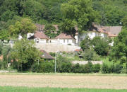 Tele-Blick von der Dreisam nach Norden zur Kartaus am 19.8.2006