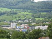 Blick vom Kapellenweg unterhalb Hildaturm nach S�dwesten �ber Vauban zum Sch�nberg am 26.8.2006