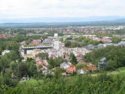 Tele-Blick am 26.8.2004 vom Spemannplatz nach Nordwesten �ber Vauban zum Kaiserstuhl