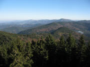 Blick vom Hochblauen nach Norden zum Belchen und Schauinsland (links) am 1.12.2006