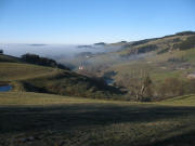 Blick nach S�dwesten ins Oberibental zum Dischenhof am 18.9.2004 - Nebel in St.Peter  
