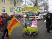 Kinder-Trachtengruppe Kirchzarten bei Umzug am 2.26.2.2006