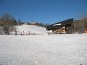Blick nach Norden �ber die Lift-Talstation hoch nach Saig am 3.2.2006