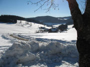 Blick vom Lorenzenhäusle im Oberjostal nach Süden zu Lorenzenhof und Konradenhof am 9.1.2006