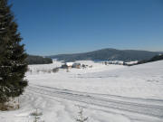 Blick �ber die Loipe nach Osten zum Stalterhof in Richtung Waldau am 23.1.2006