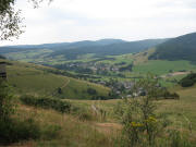 Blick vom Krunkelbachweg nach Südosten auf Bernau-Oberlehen am 28.7.2006 