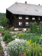 Der wunderschne Bauerngarten am Naglerhof