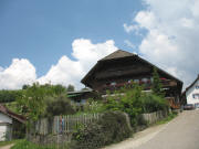 Blick nach Nordwesten zum Berggasthof Schl�ssel in Pfaffenberg am 13.6.2006 