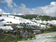 Blick nach Norden �ber Hofsgrund zum Schauinsland-Gipfel am 2.6.2006