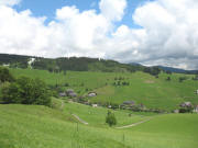 Blick vom Radschert �ber den Skihang nach Osten zum gegen�berliegenden Kapellenlift am 2.6.2006