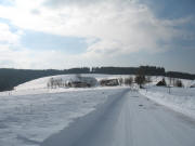 Blick nach S�dwesten zum Bl�sihof am 15.3.2006 - noch viel Schnee