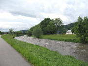Blick nach Westen zu Dreisambuche (links), Wasserwerksteg und Wasserwerk Ebnet (rechts) am 29.5.2006