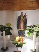 Marienstatue in der Schlangenkapelle