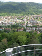 Blick vom Schlo�bergturm nach S�den am 19.5.2006 um 17 Uhr: Achse Treppe - Fabrikstrasse - Wasserschl�ssle