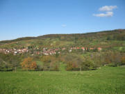 Blick von Teufelsgräber unterhalb Steinenkreuzle nach Norden auf Feldberg zum "Paradies" (Weinberge oberhalb des Orts) am 2.11.2006
