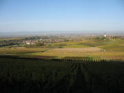 Blick vom NSG Kastelberg nach Westen auf Dottingen und Ballrechten (rechts) am 26.10.2006