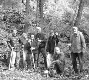Putzkolonne des B�rgerverins Oberwiehre-Waldsee am Schlo�berg
