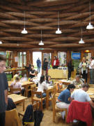 Zahlreiche Besucher am 1.10.2006 in der Ökostation Freiburg