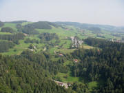Blick nach Osten übers obere Glottertal und Eckle (links), Steingrubenhof-Camping zu Schmittenbach