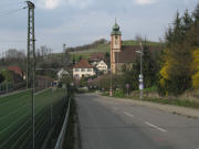 Blick nach Norden zur Bad Bellinger Kirche am 3.4.2007